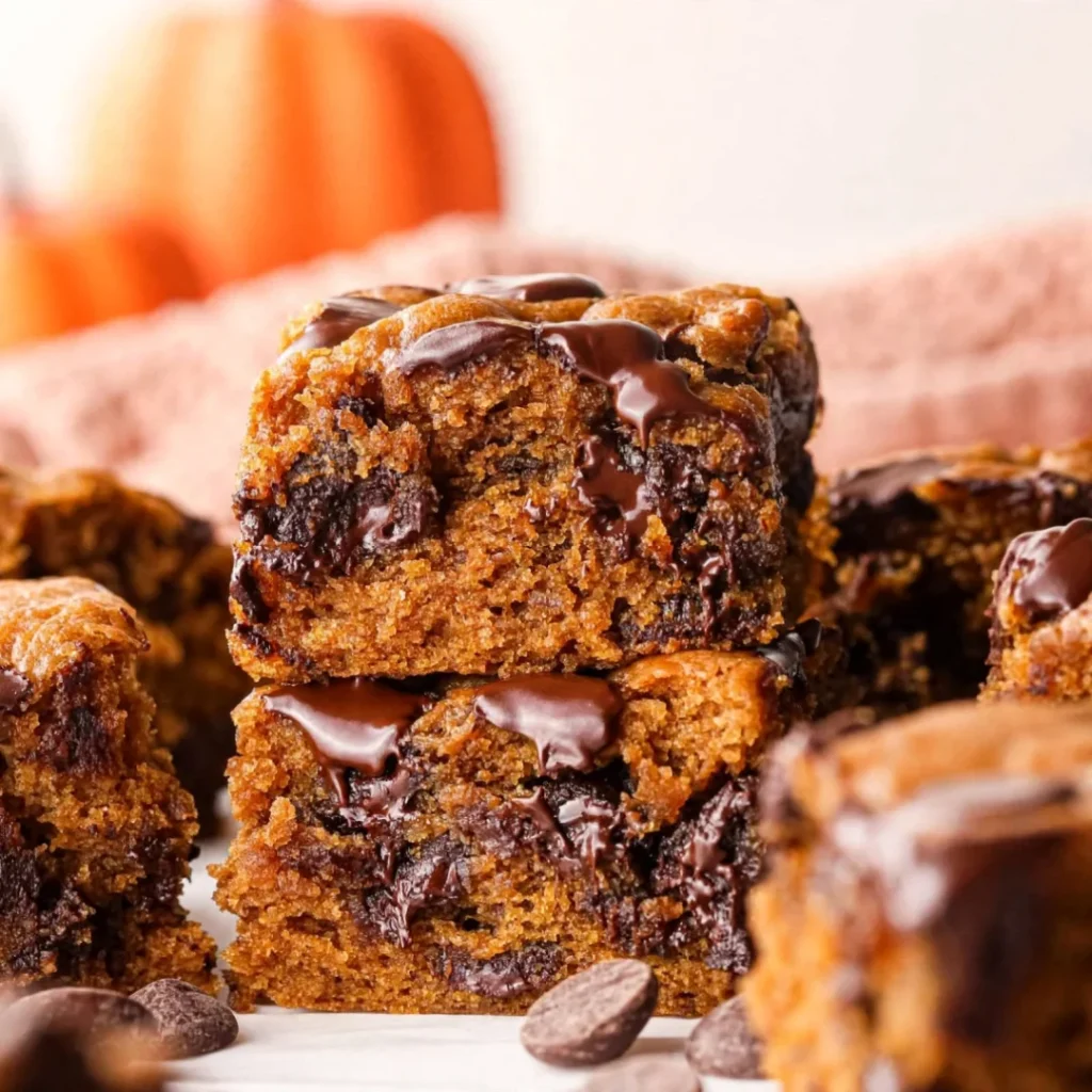 Pumpkin Chocolate Chip Bars